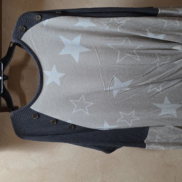 Maurice's Knotted Waist Top - Picture 2 of 8